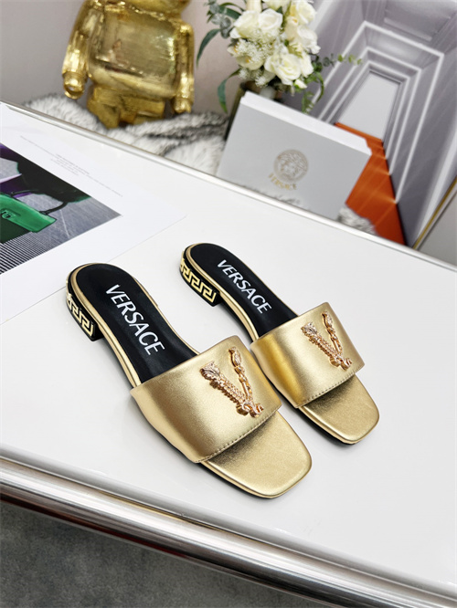 Versace Sandal-W-132