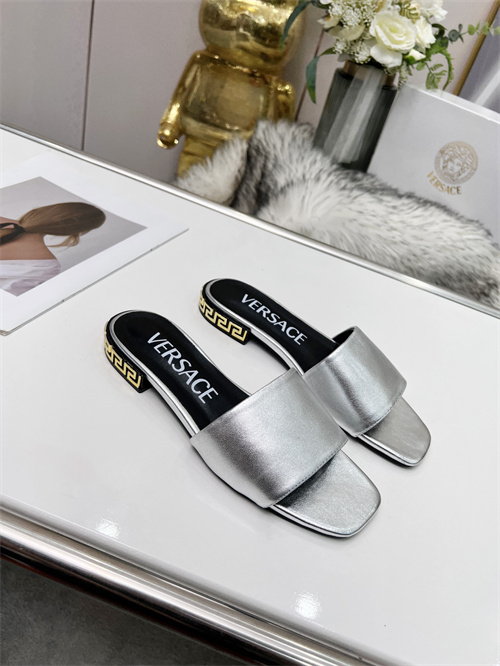 Versace Sandal-W-145