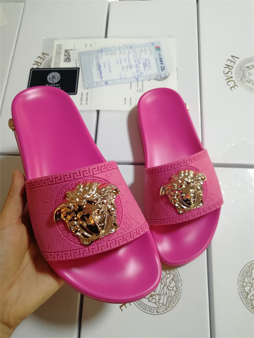 Versace Sandal-W-026