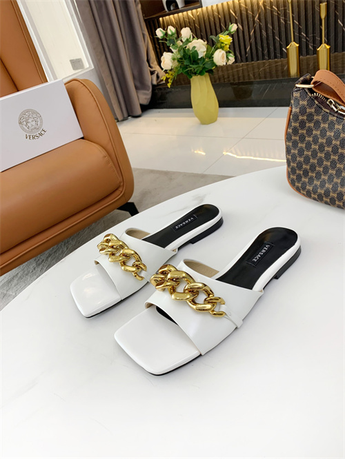 Versace Sandal-W-072