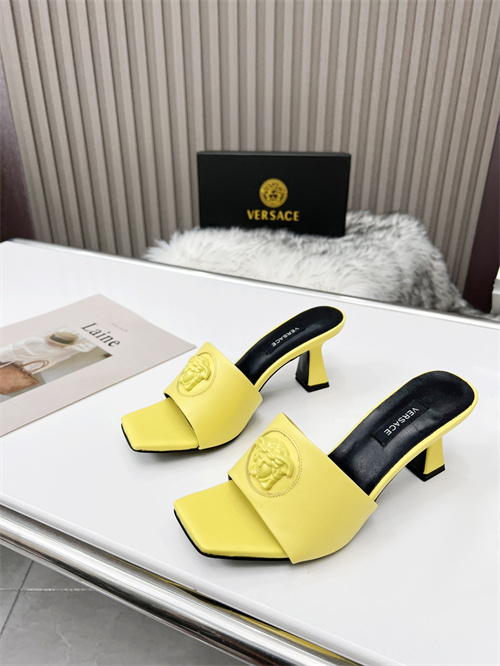 Versace Sandal-W-082