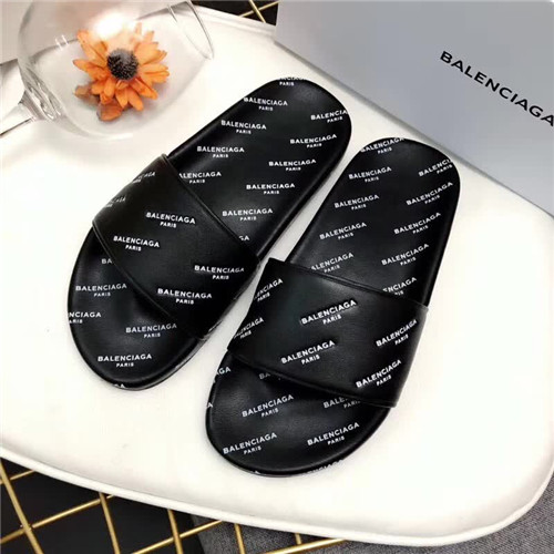 BALENCIAGA Sandal-M-024