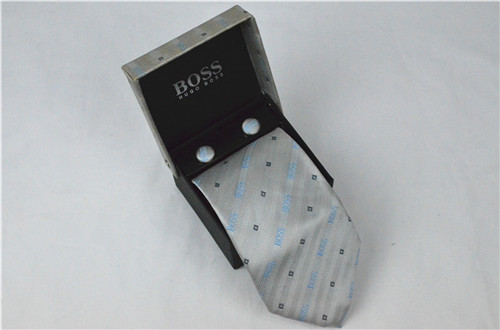 BOSS-Tie-001