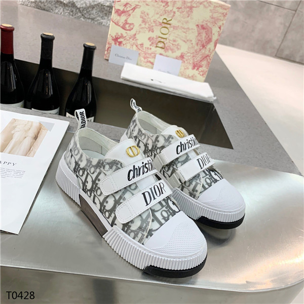 Dior Shoes-W-132