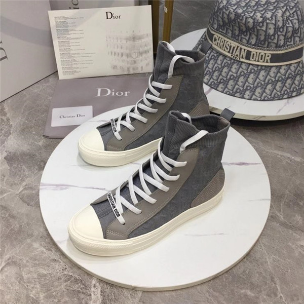 Dior Shoes-W-193
