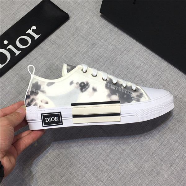 Dior Shoes-W-085
