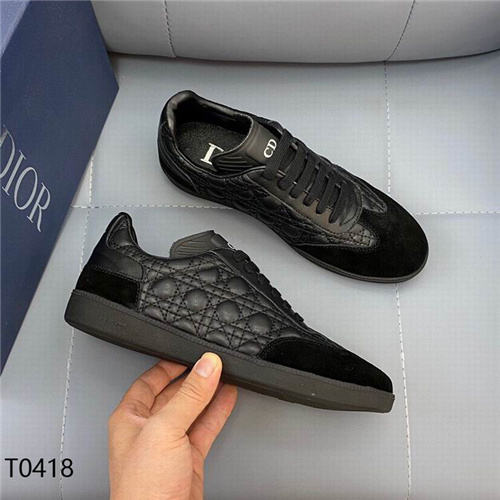 Dior Shoes-M-562