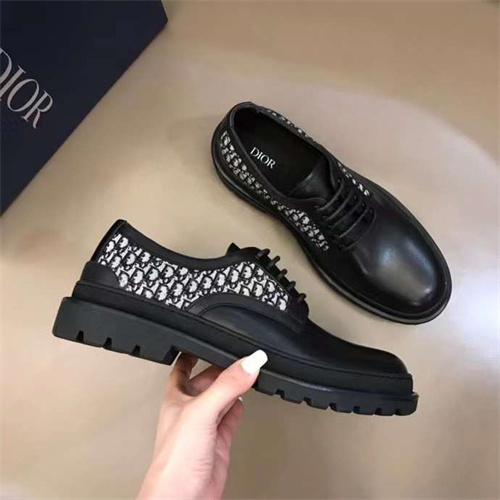Dior Shoes-M-702