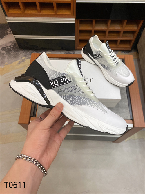 Dior Shoes-M-738