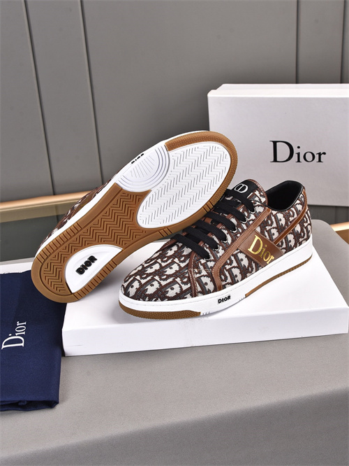 Dior Shoes-M-864
