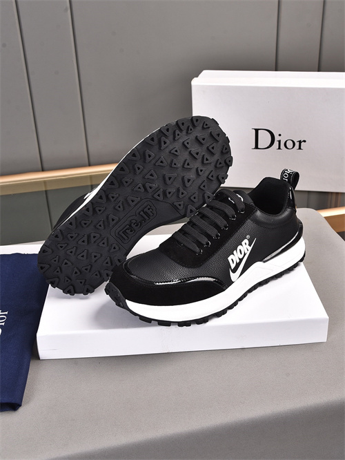 Dior Shoes-M-868