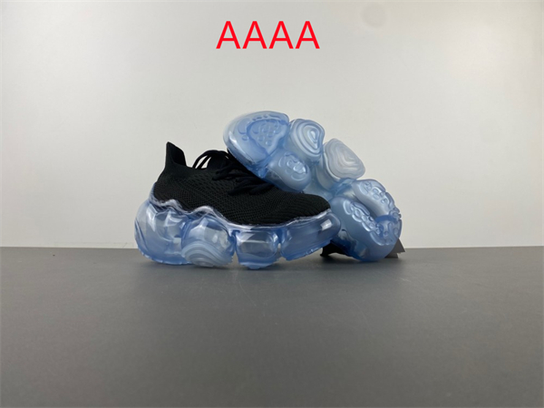 Mikio Sakabe grounds Shoes-W-0005