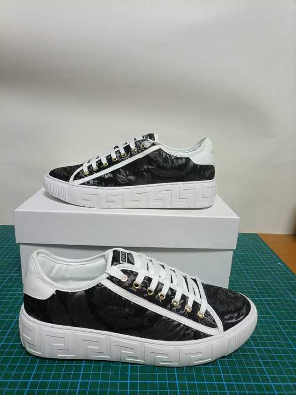 Versace(AAA)Shoes-W-0014