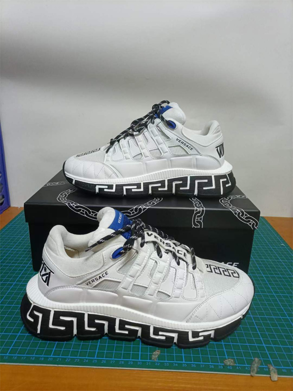 Versace(AAA)Shoes-W-0047