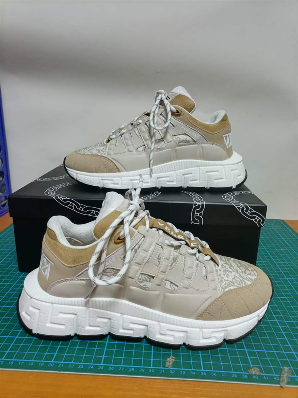 Versace(AAA)Shoes-W-0053