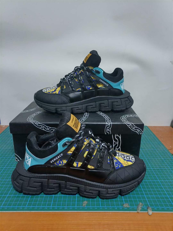 Versace(AAA)Shoes-W-0055