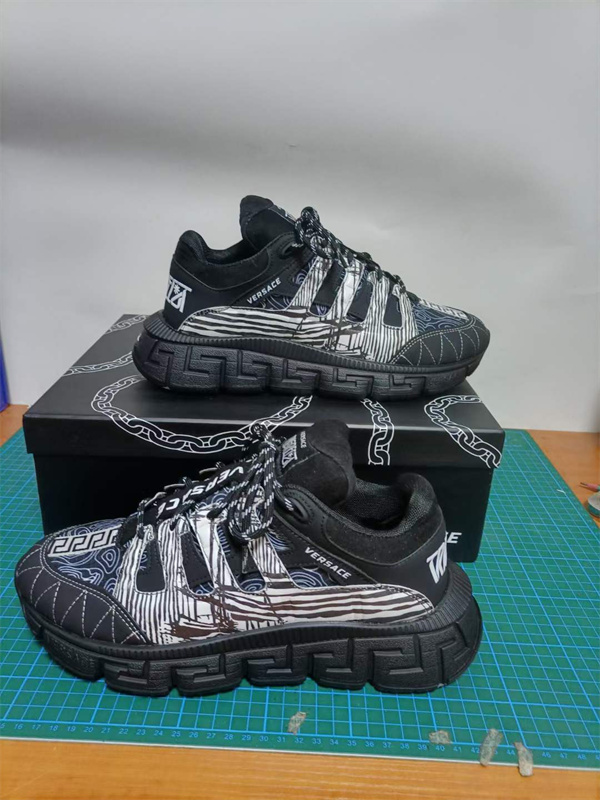 Versace(AAA)Shoes-M-0083